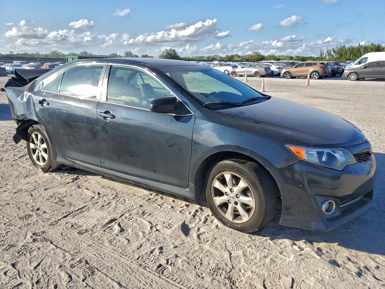 2012 TOYOTA CAMRY