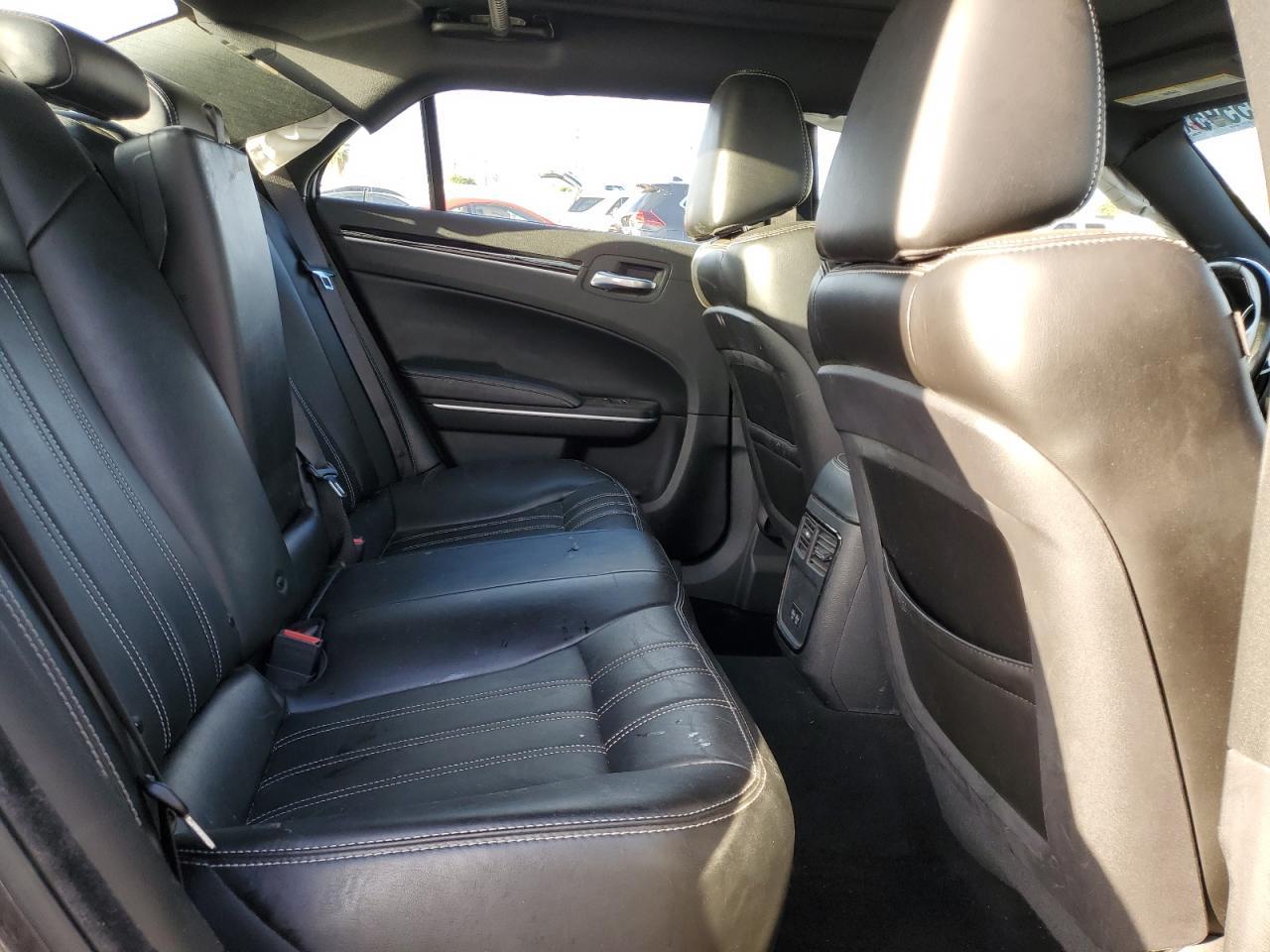 2021 CHRYSLER 300