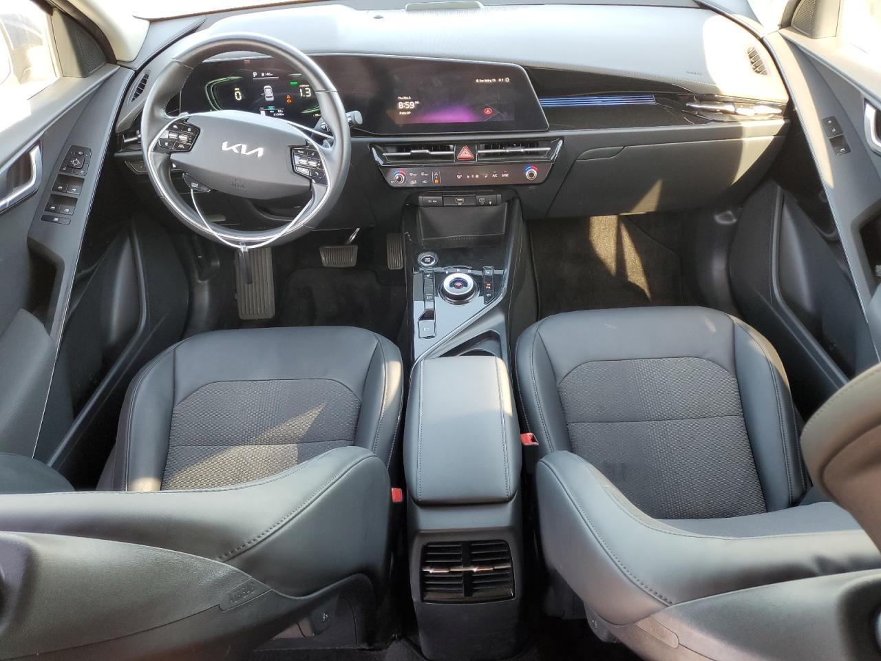 2024 KIA Niro