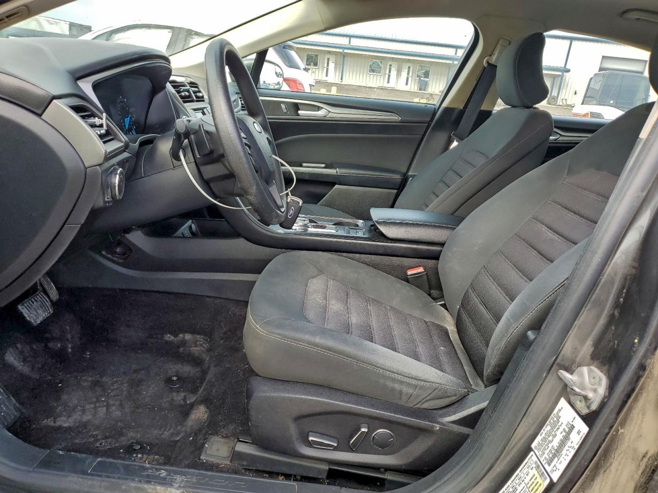 2017 FORD FUSION