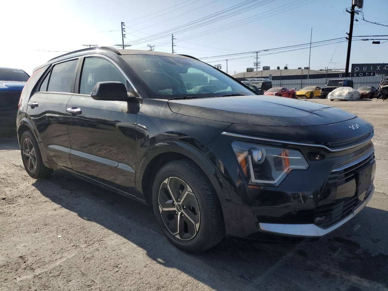 2023 KIA Niro
