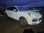 2022 PORSCHE CAYENNE