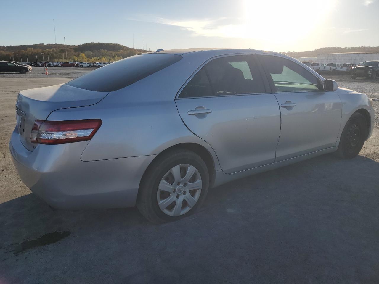 2011 TOYOTA CAMRY