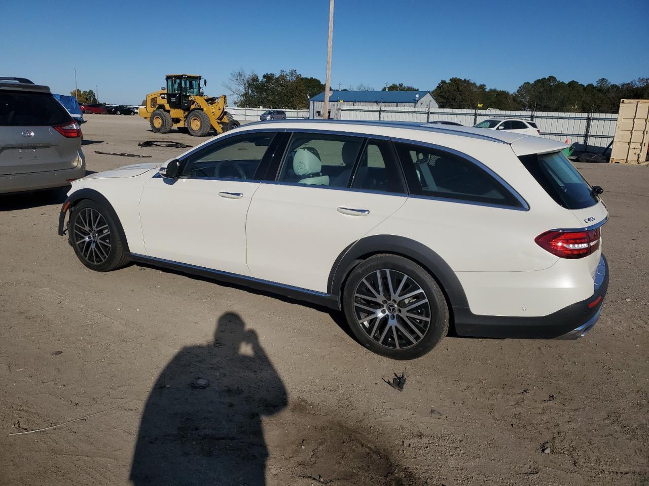 2022 MERCEDES-BENZ E-Class