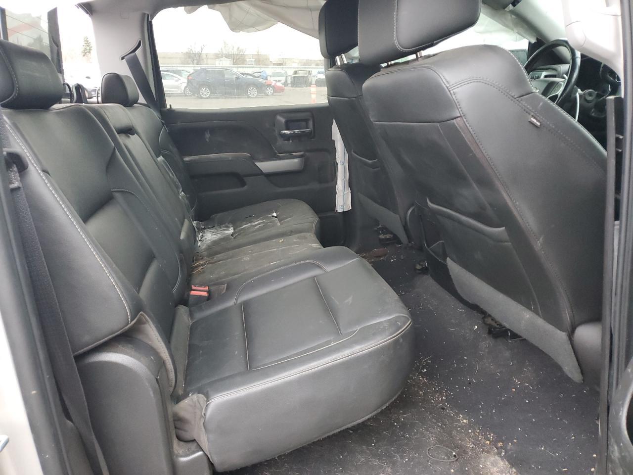 2018 CHEVROLET Silverado