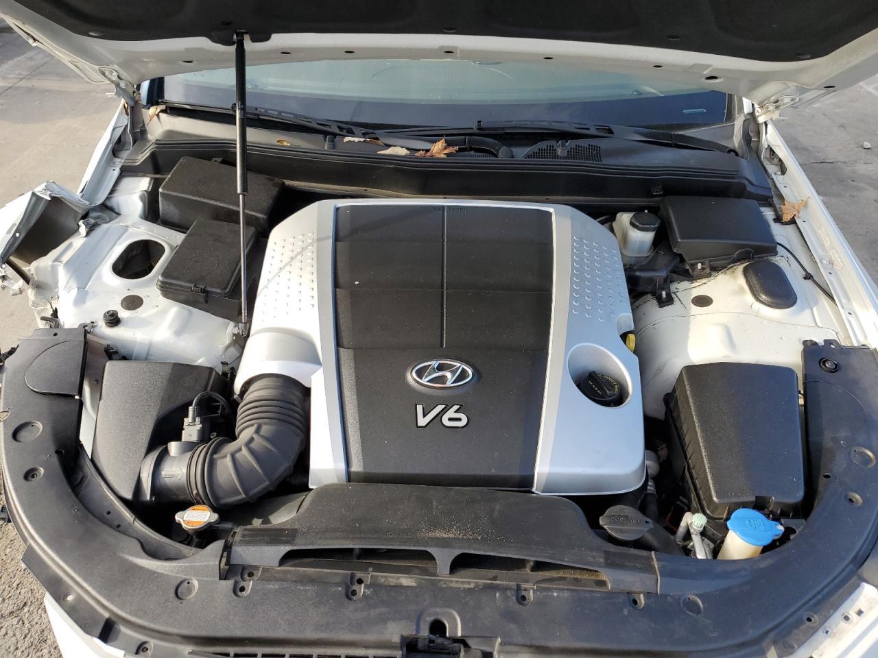 2009 HYUNDAI GENESIS