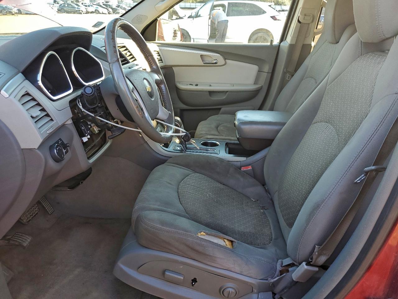 2010 CHEVROLET TRAVERSE