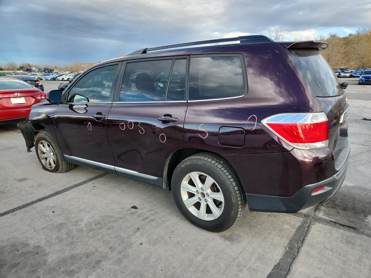 2013 TOYOTA HIGHLANDER