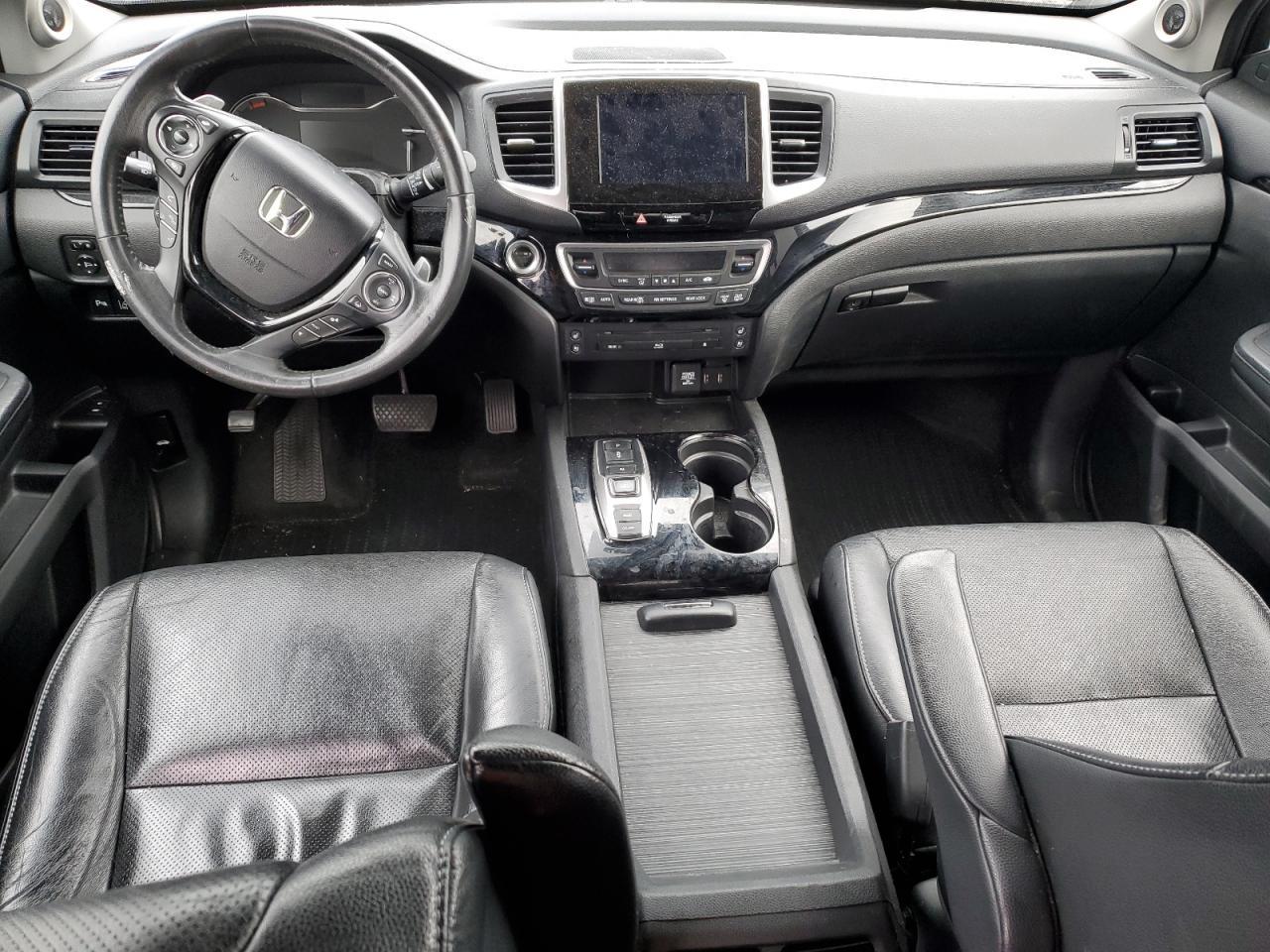 2017 HONDA PILOT