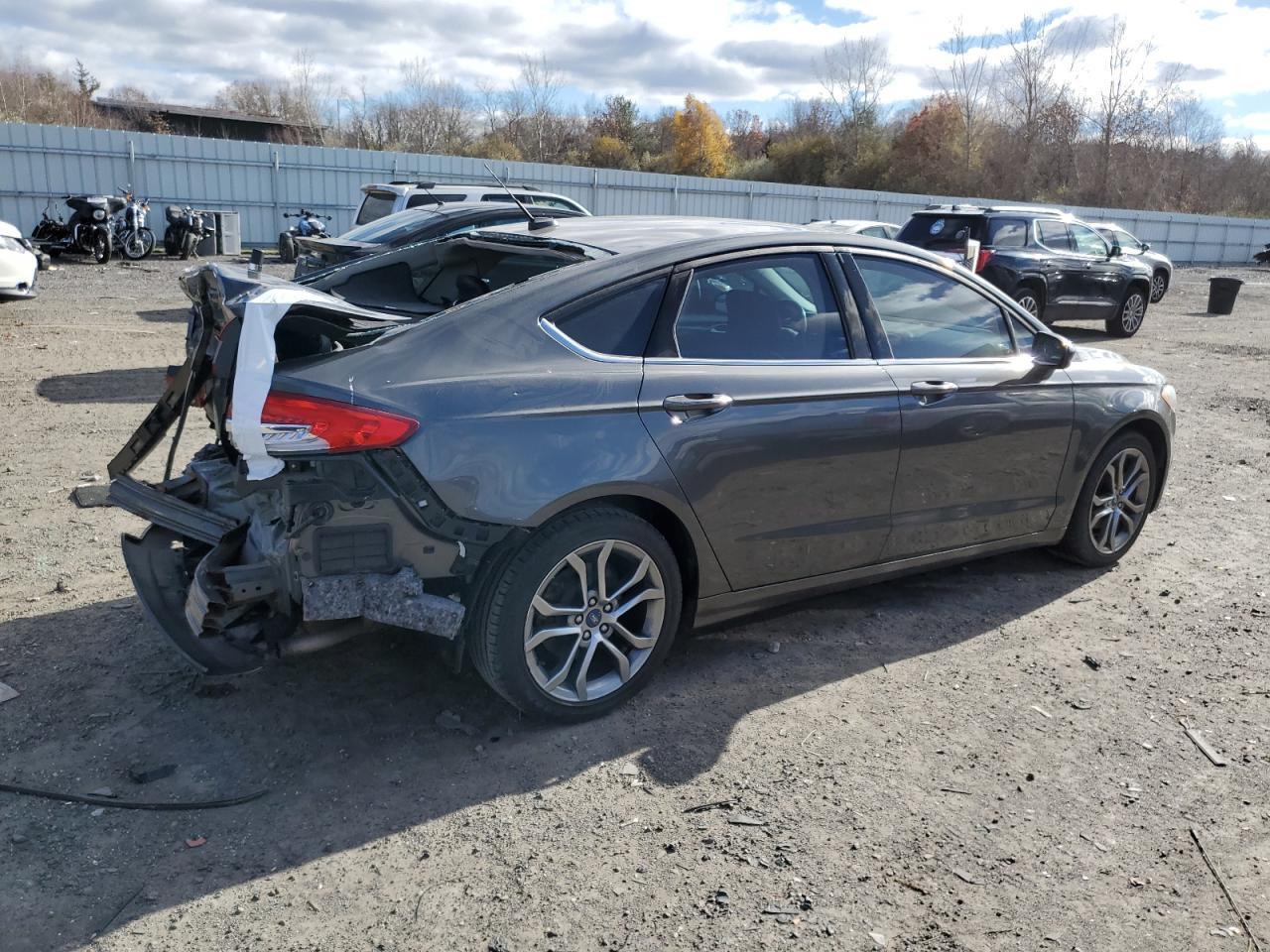 2017 FORD FUSION
