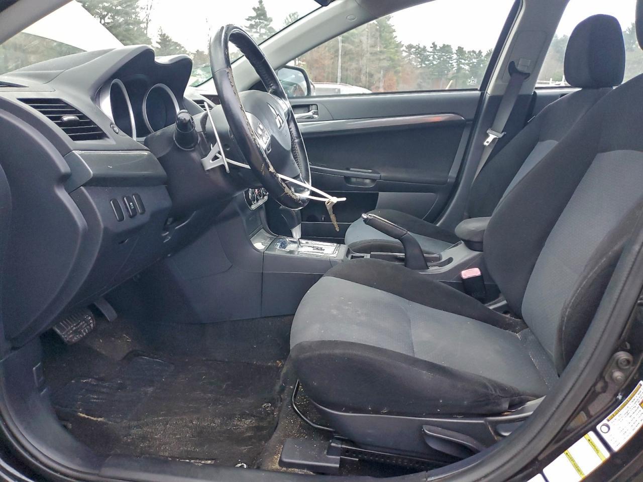 2011 MITSUBISHI LANCER