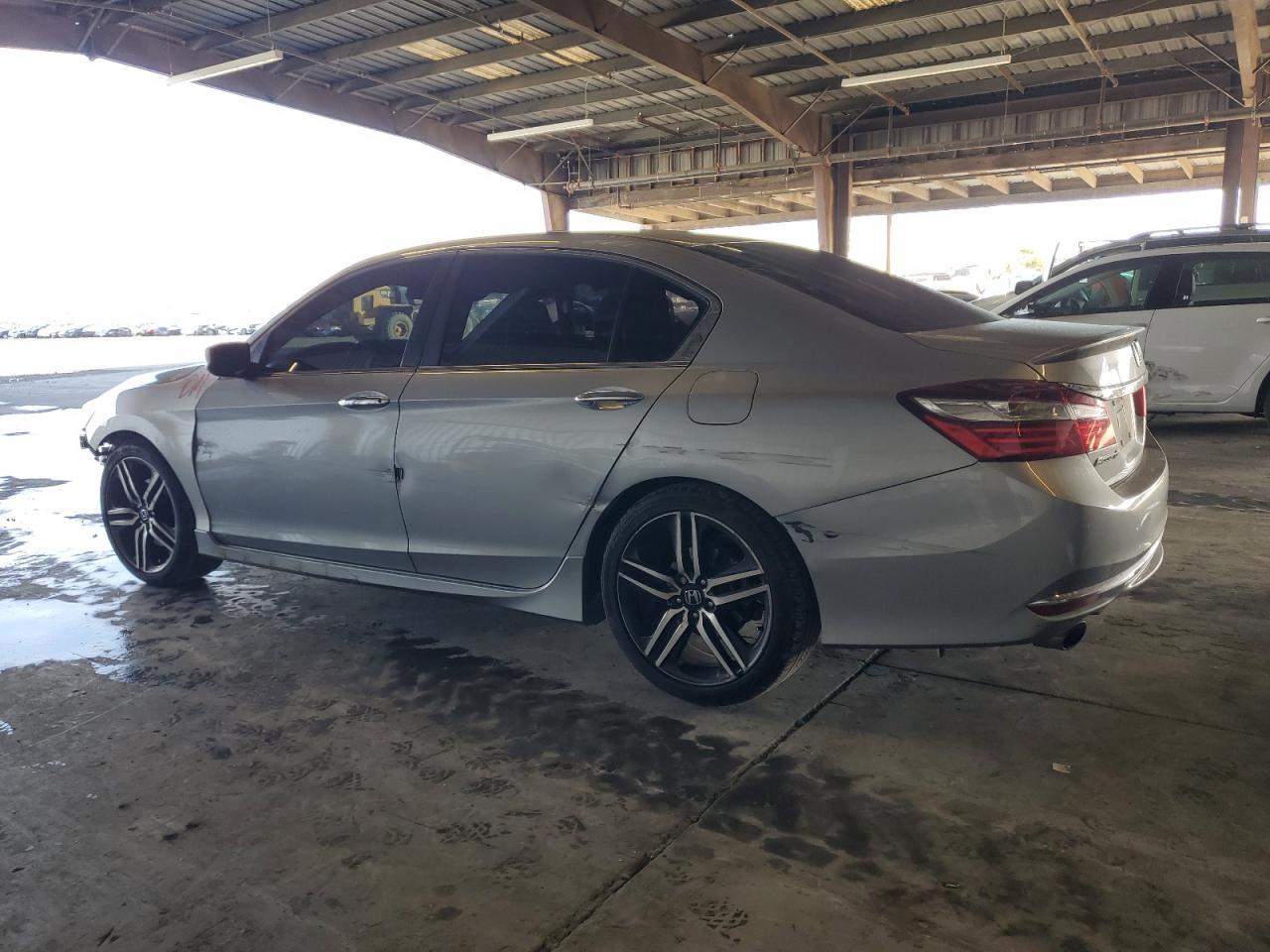 2017 HONDA ACCORD
