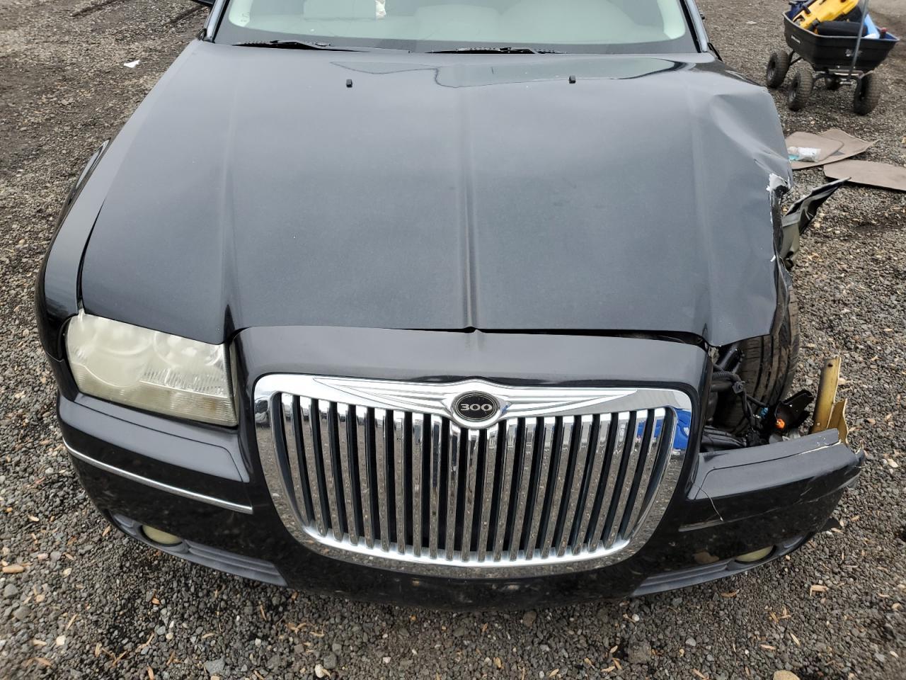 2010 CHRYSLER 300