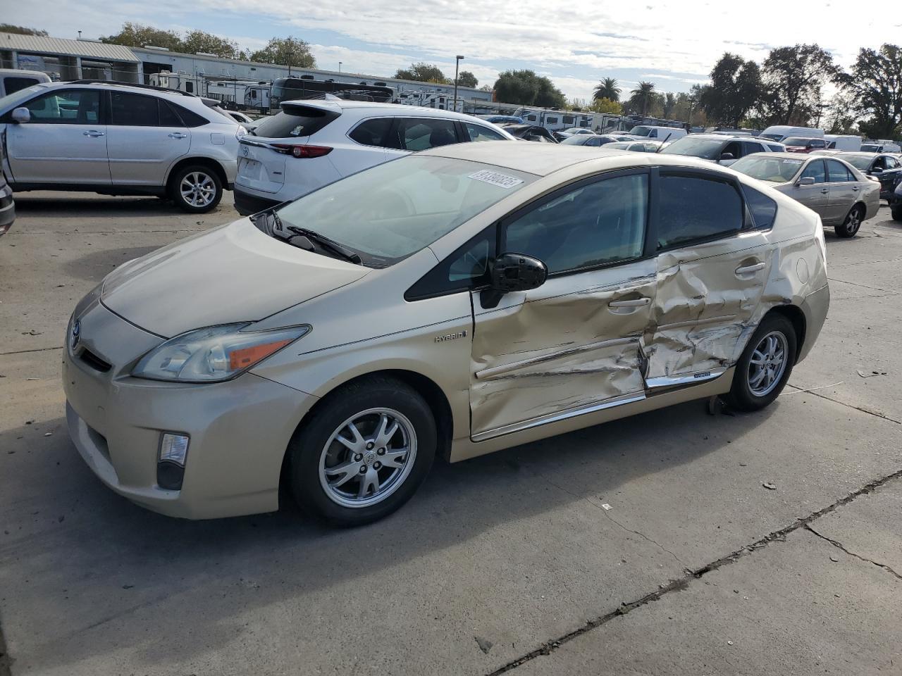 2011 TOYOTA PRIUS