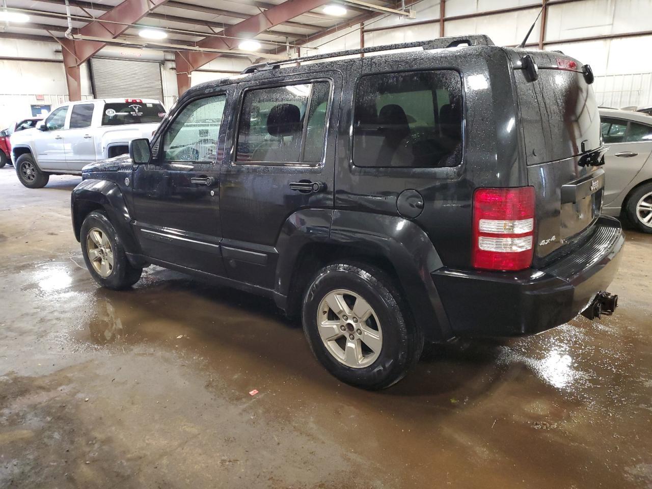 2012 JEEP Liberty