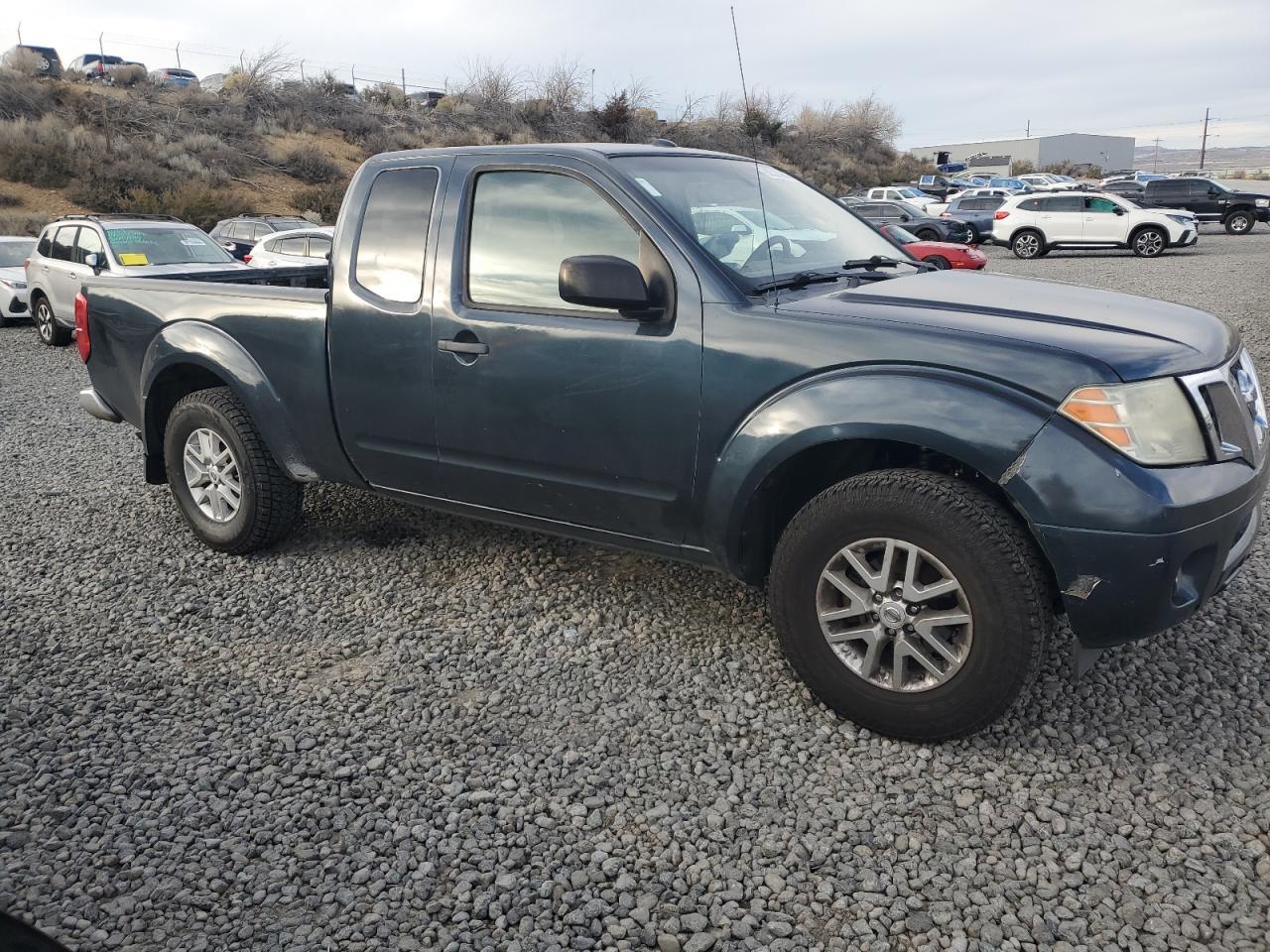 2015 NISSAN Frontier