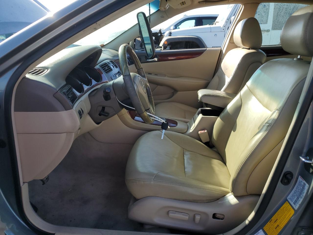 2002 LEXUS Es 300