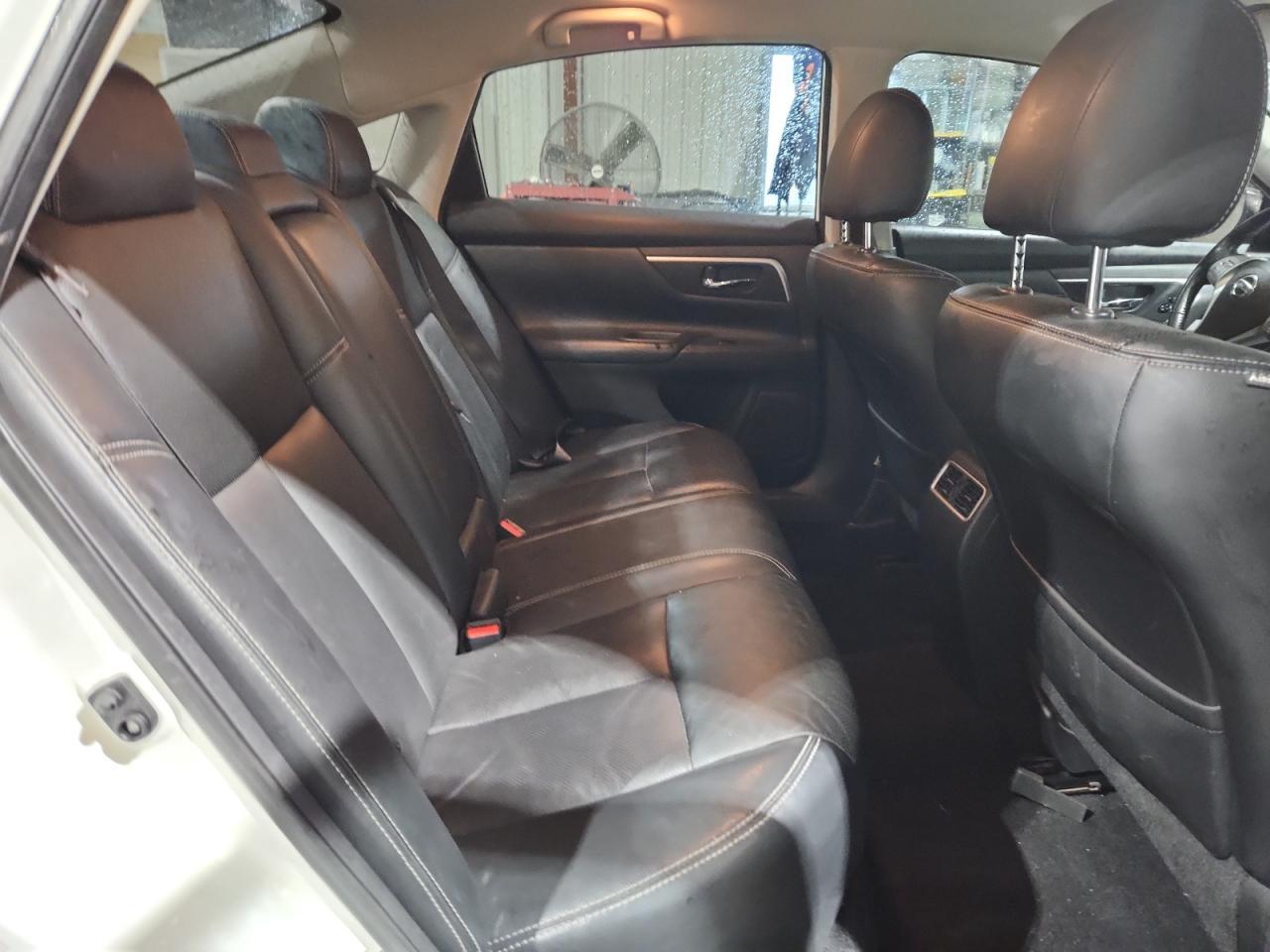 2017 NISSAN ALTIMA