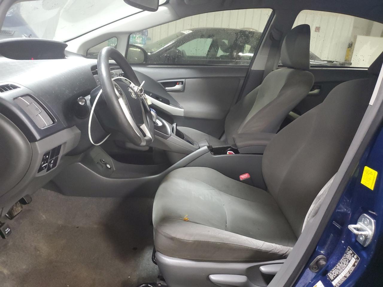 2011 TOYOTA PRIUS
