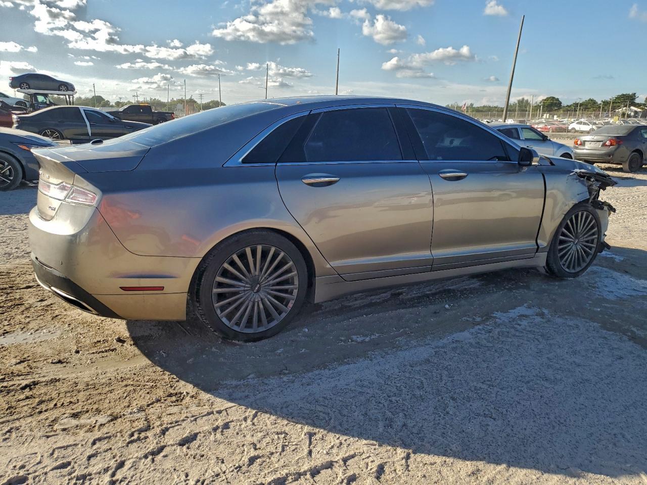 2018 LINCOLN MKZ