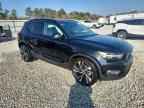 2019 VOLVO XC40
