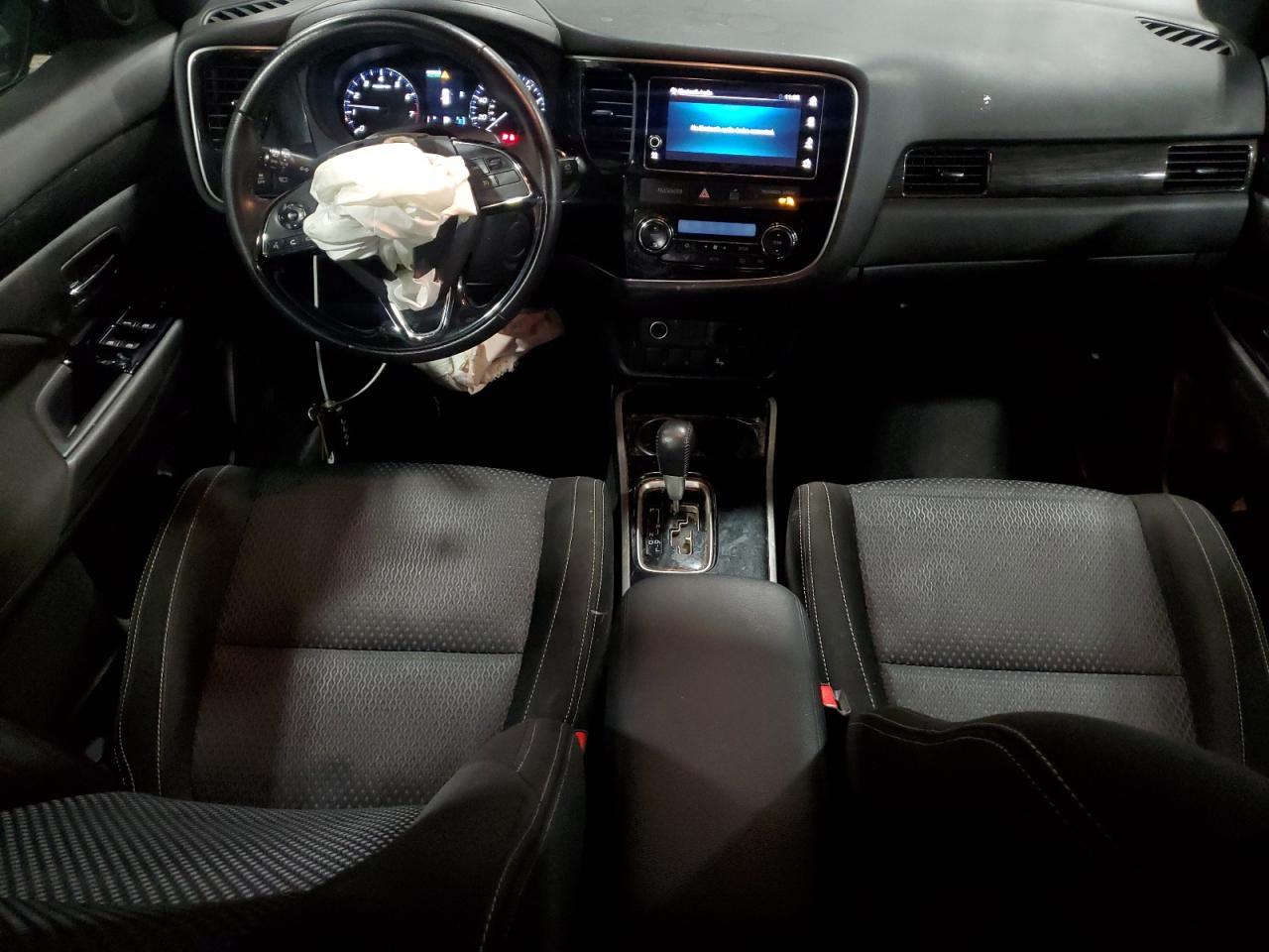 2018 MITSUBISHI outlander