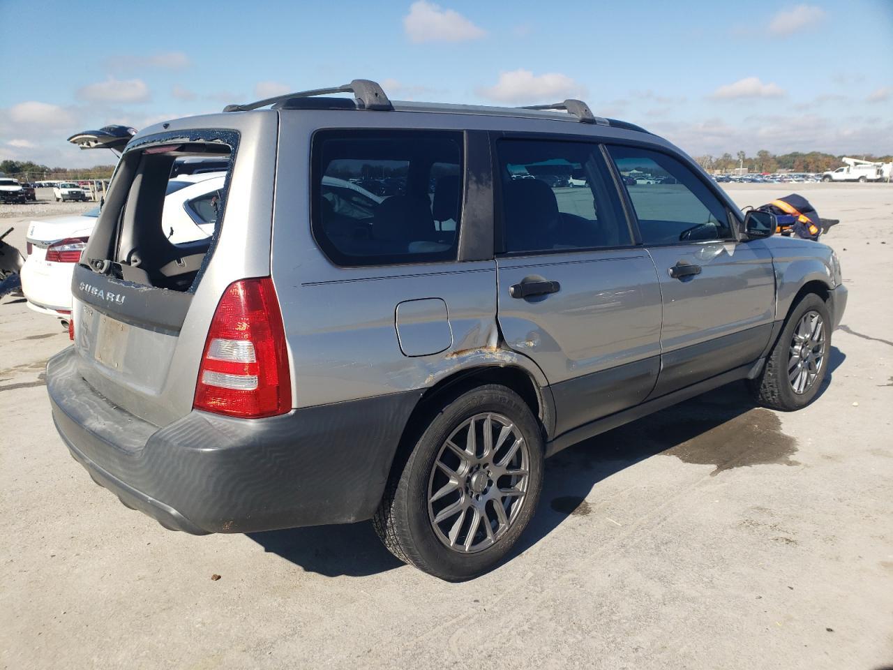 2005 SUBARU FORESTER