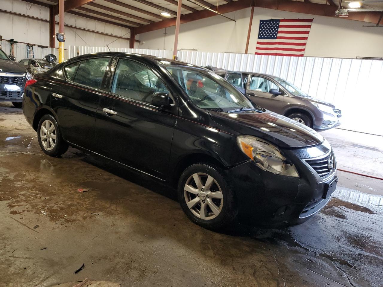2012 NISSAN VERSA