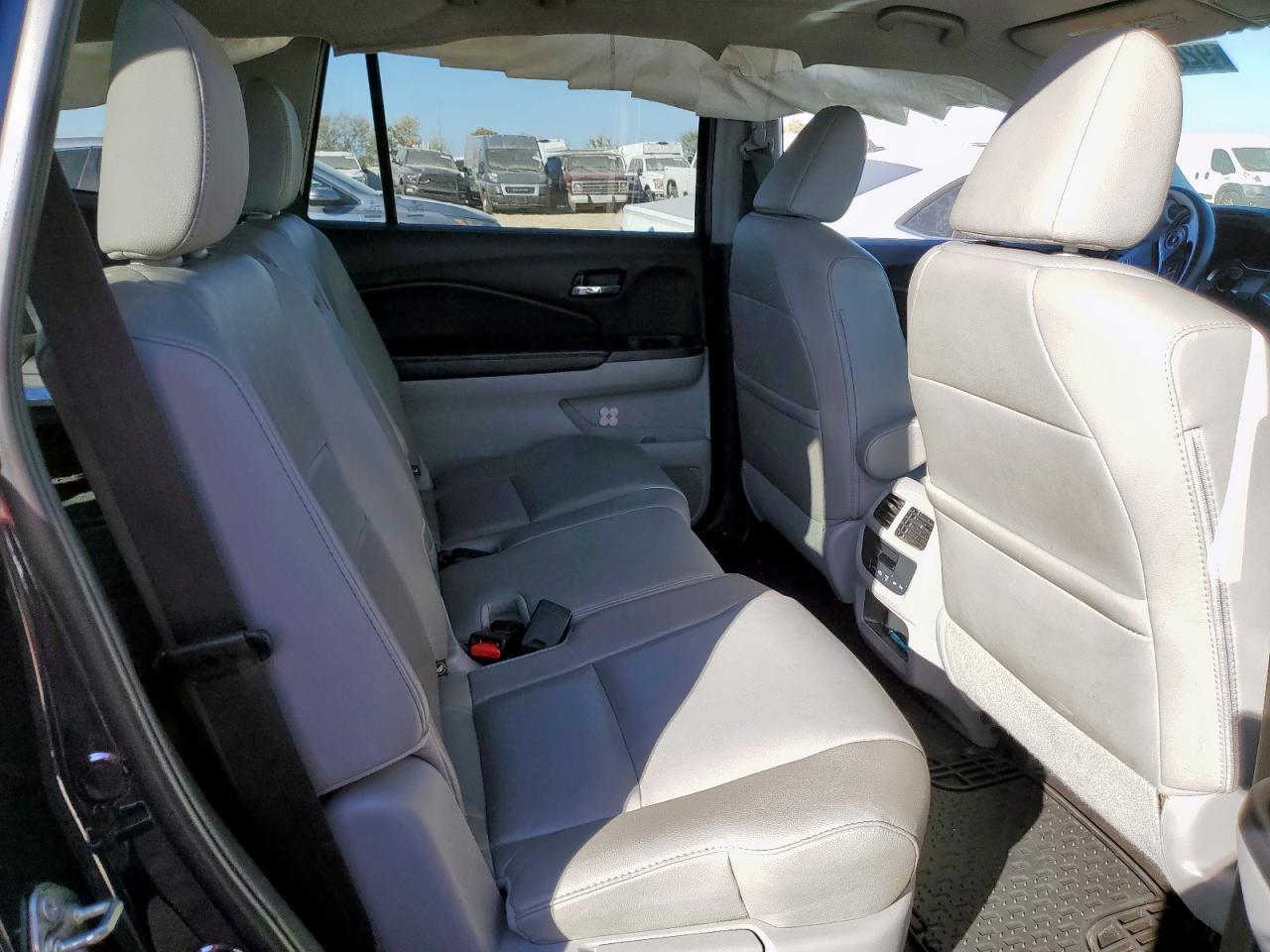 2016 HONDA PILOT