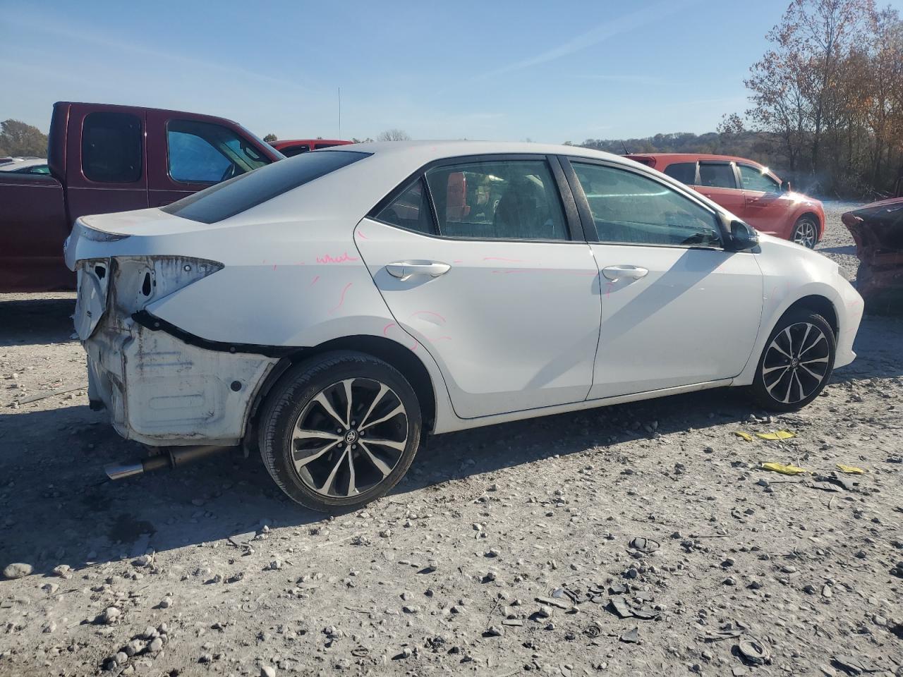 2017 TOYOTA COROLLA