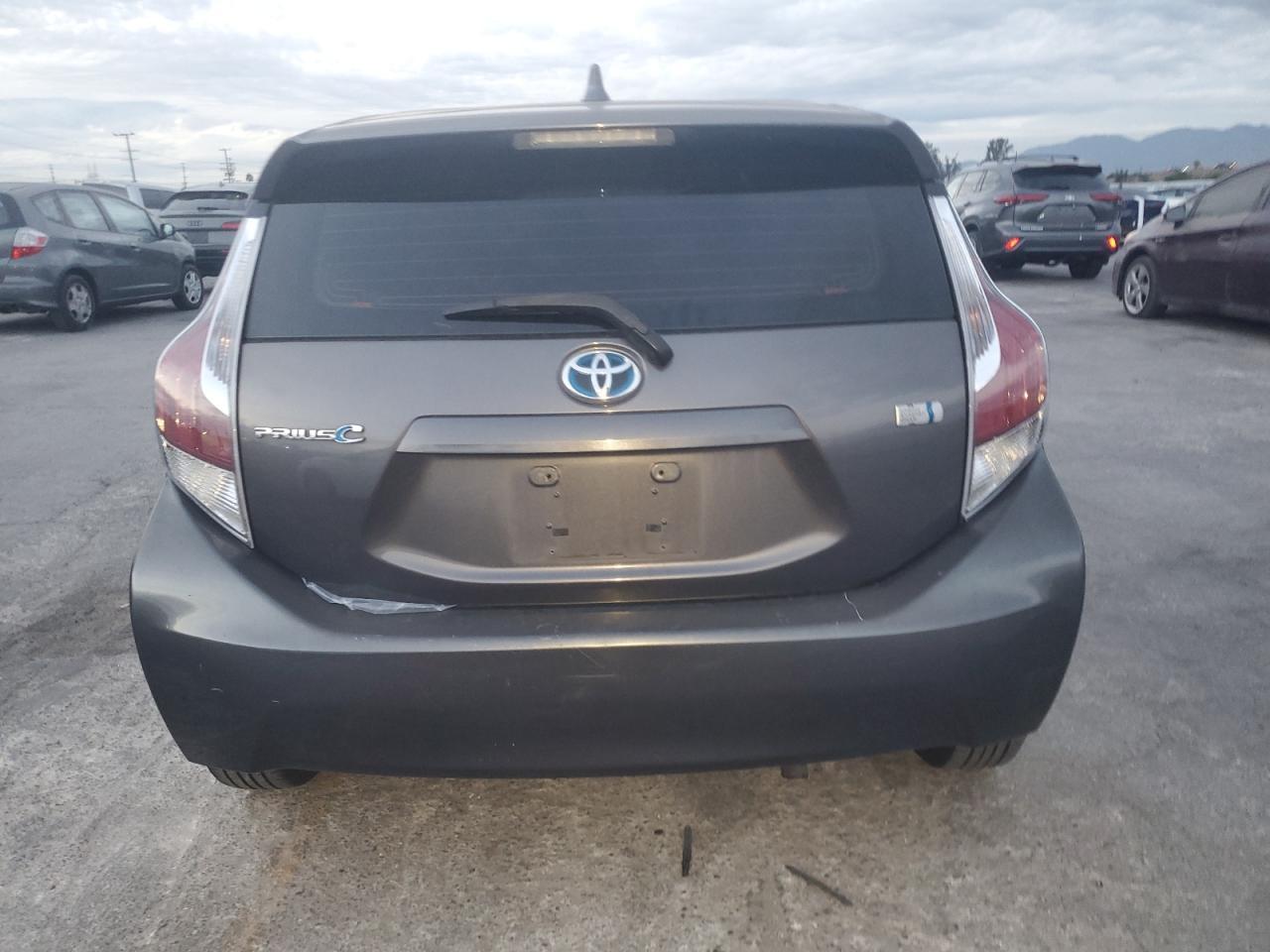 2015 TOYOTA Prius c
