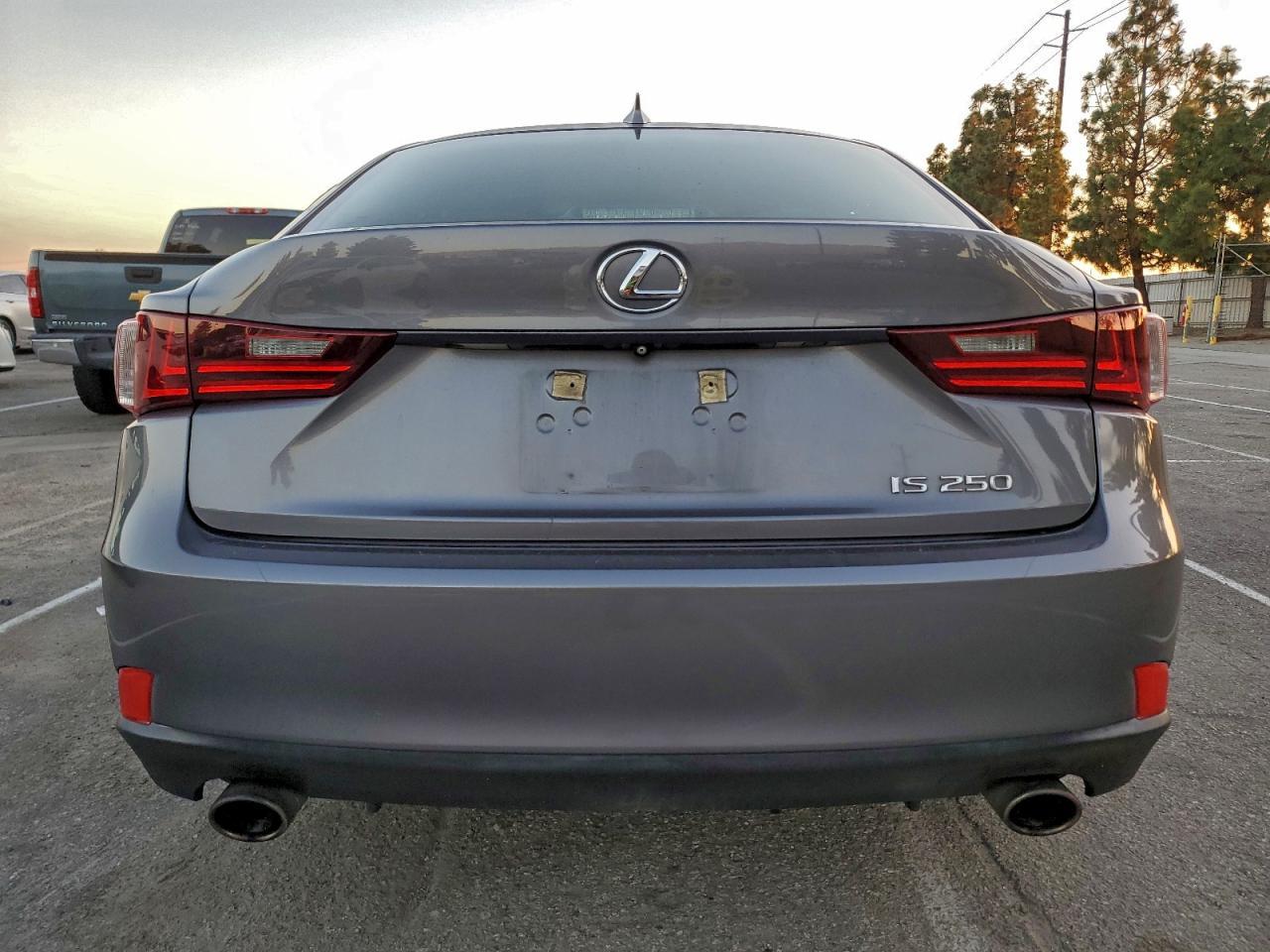 2015 LEXUS IS 250