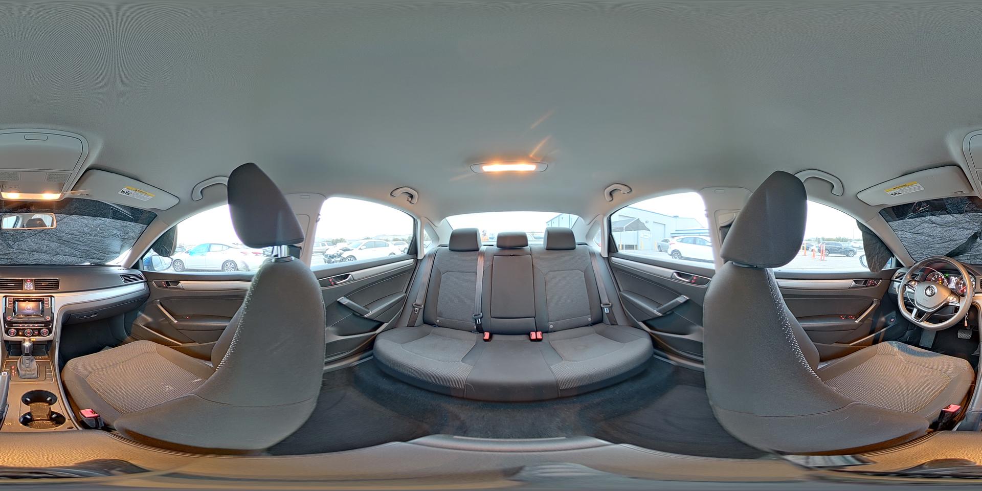 2016 VOLKSWAGEN Passat