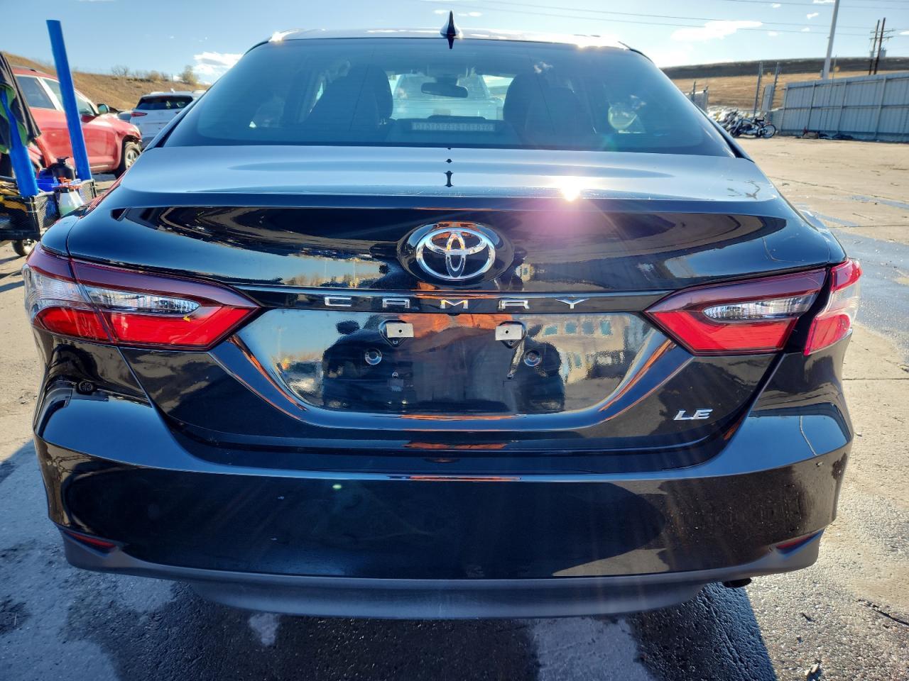 2021 TOYOTA CAMRY