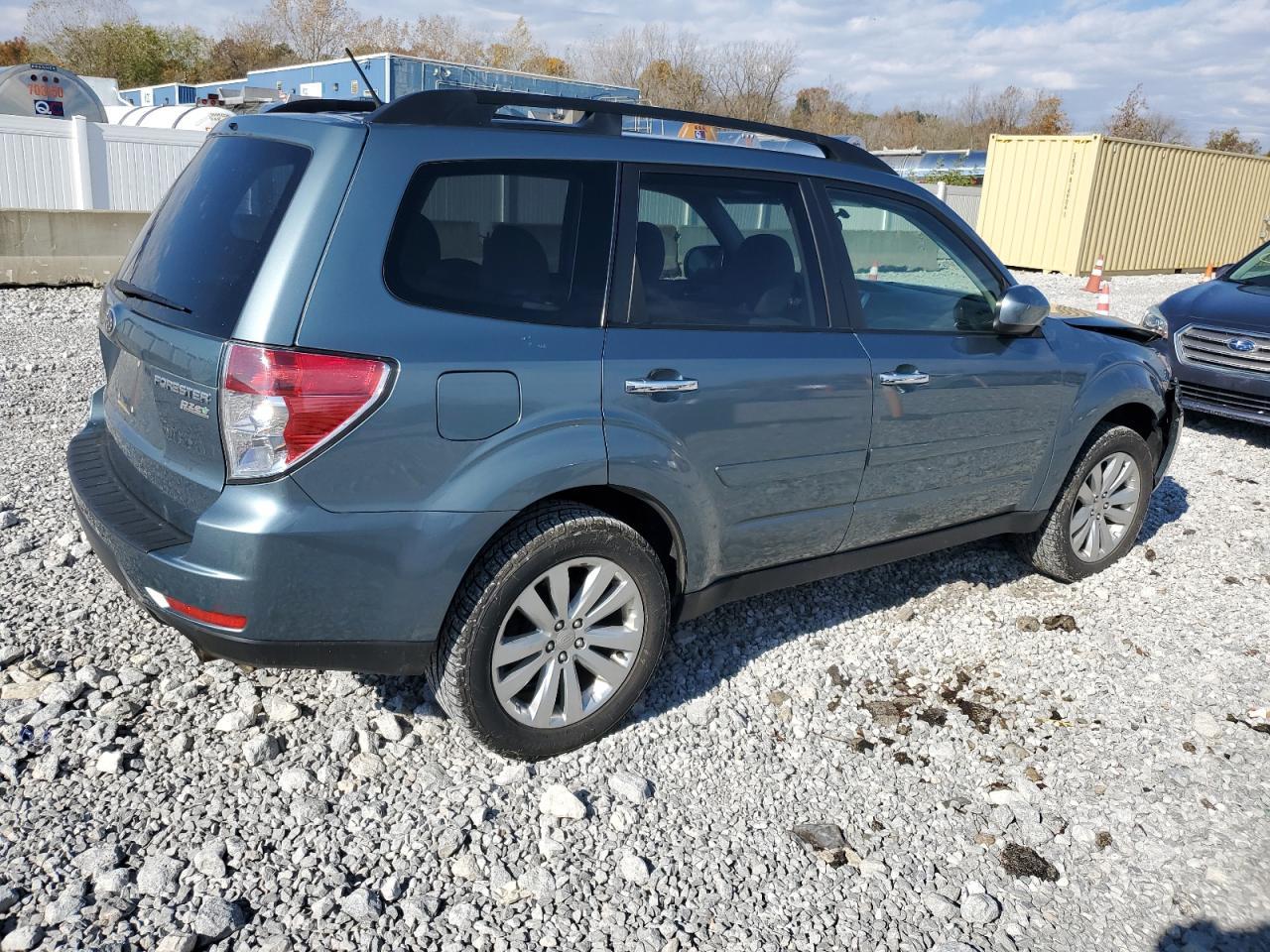 2011 SUBARU FORESTER
