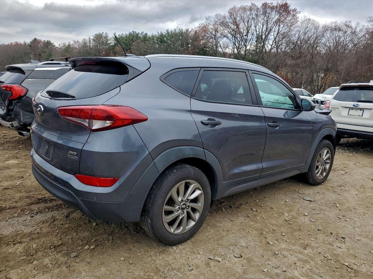 2016 HYUNDAI TUCSON