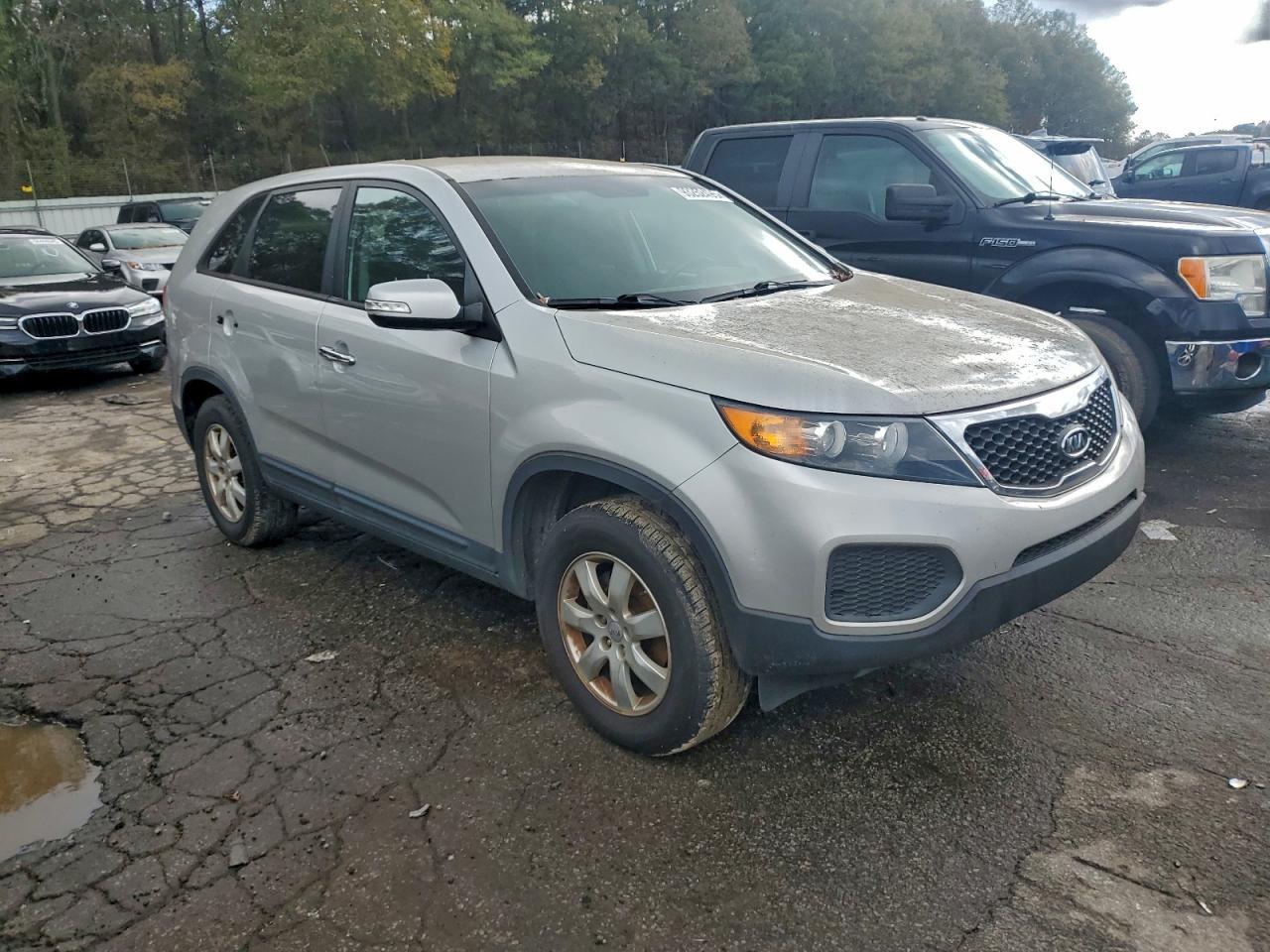 2013 KIA SORENTO