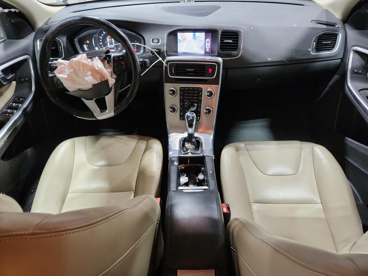 2018 VOLVO S60