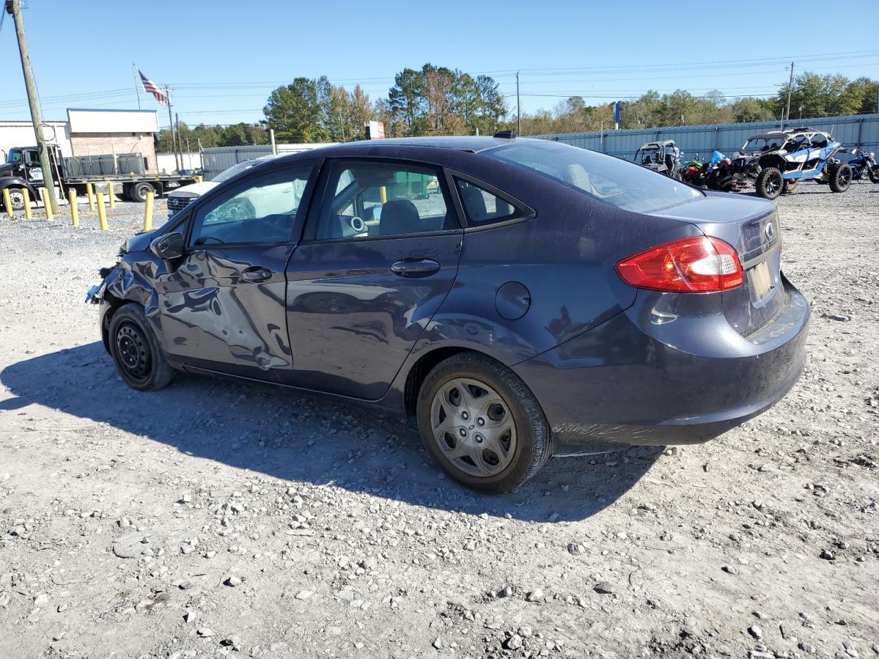 2013 FORD Fiesta