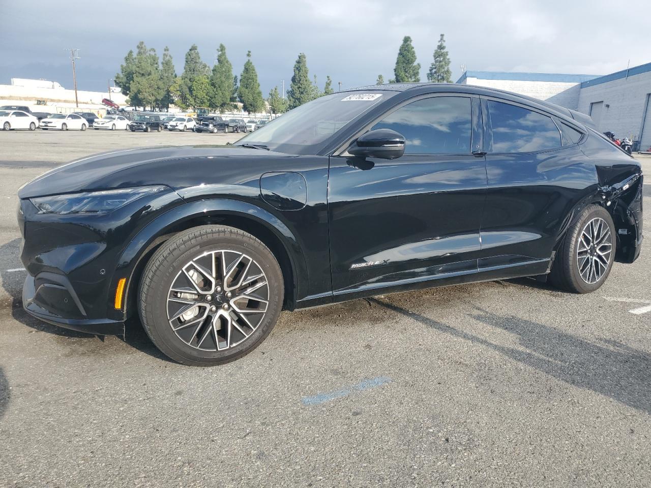 2024 FORD Mustang Mach-E