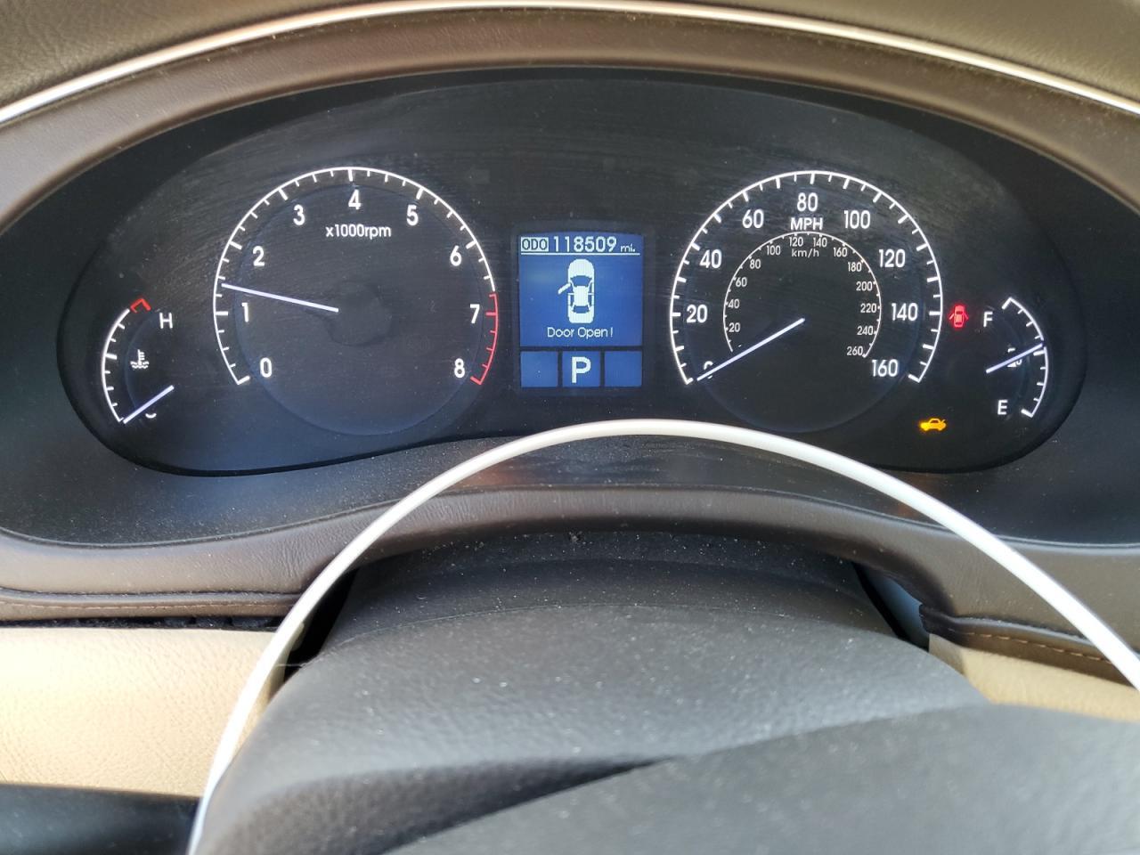 2012 HYUNDAI GENESIS