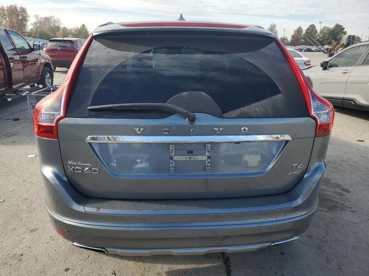 2017 VOLVO XC60