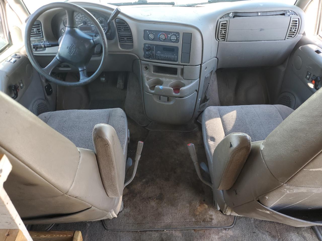 2005 CHEVROLET Astro