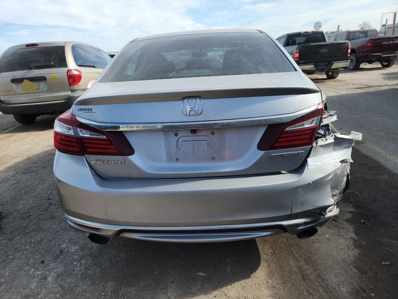 2016 HONDA ACCORD