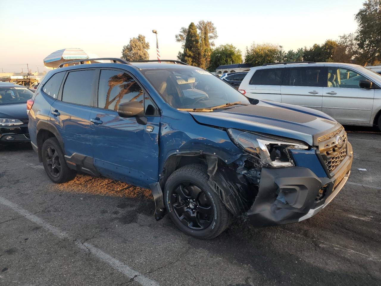 2022 SUBARU FORESTER