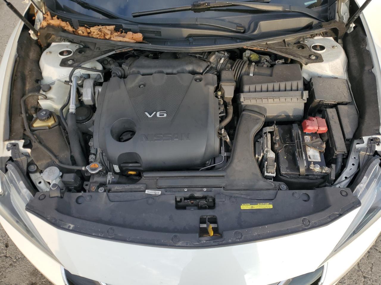 2017 NISSAN Maxima