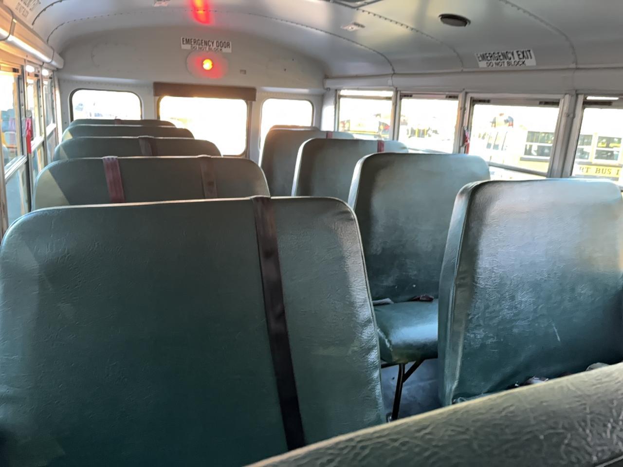 2014 CHEVROLET Express 3500