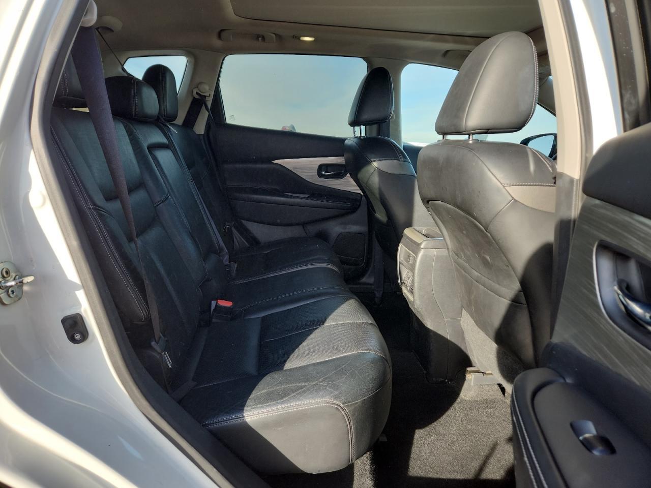 2015 NISSAN MURANO