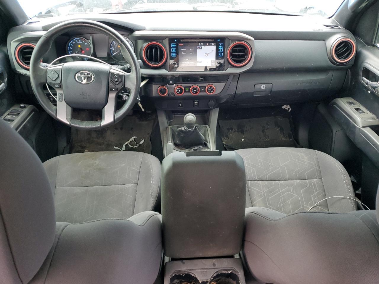 2017 TOYOTA TACOMA