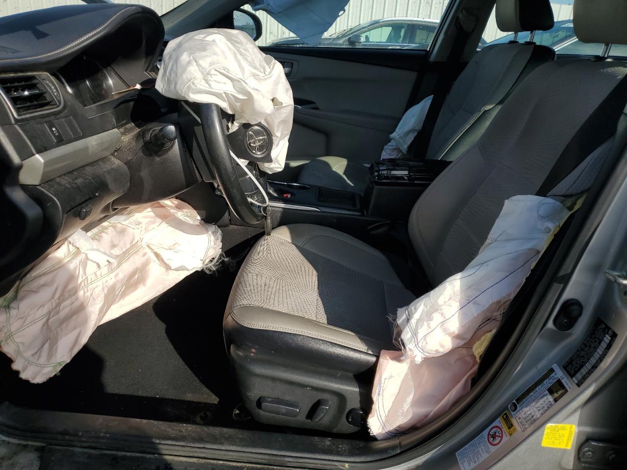 2017 TOYOTA CAMRY